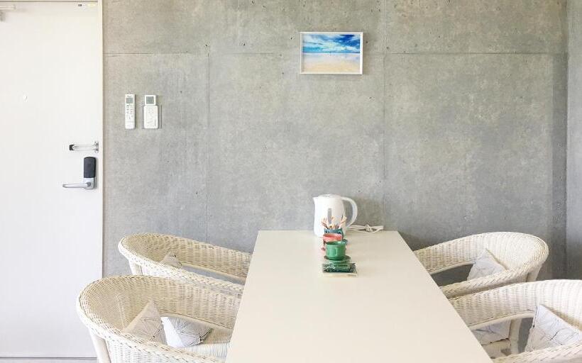 סוויטת דלוקס נוף לים, Sou東恩納