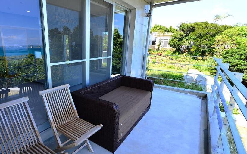 סוויטת דלוקס נוף לים, Sou東恩納