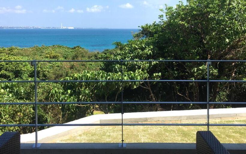 סוויטת דלוקס נוף לים, Sou東恩納