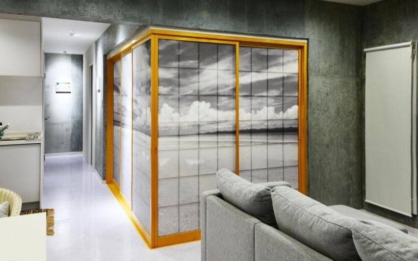 סוויטת דלוקס נוף לים, Sou東恩納