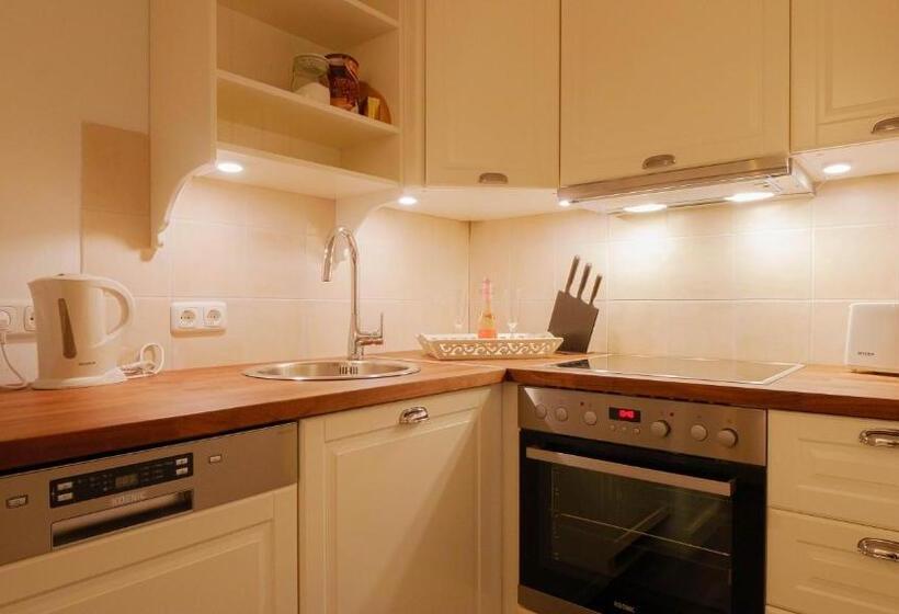 סוויטה נוף לגינה, Rosenhof Lodge