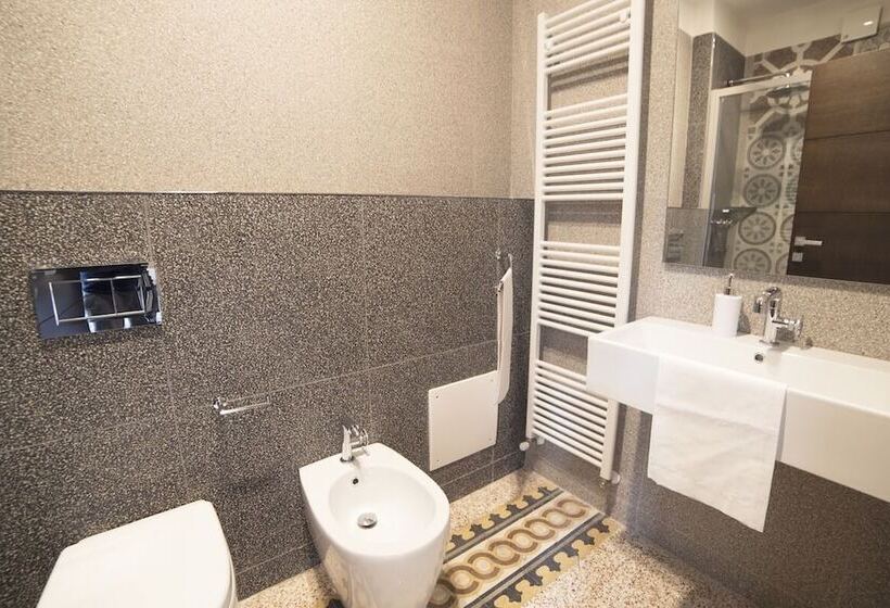 חדר סטנדרט יחיד, Elda