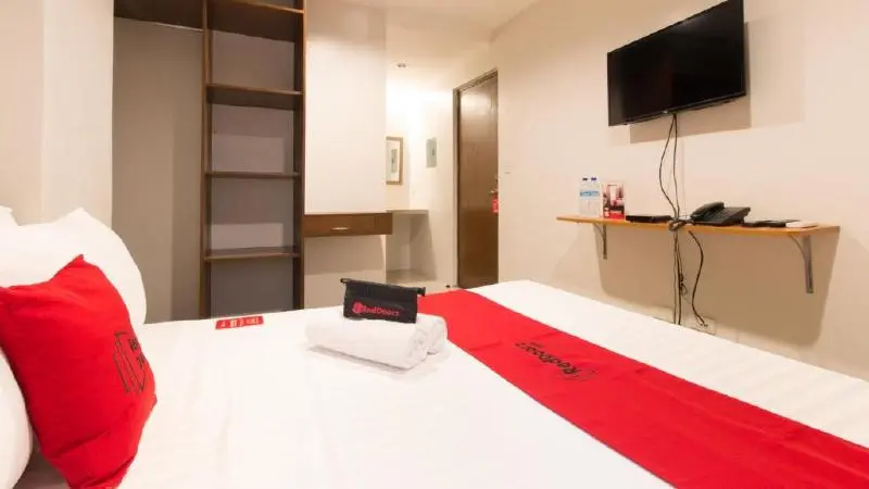 スタンダードルーム, Reddoorz Plus @ Diola Villamonte Bacolod