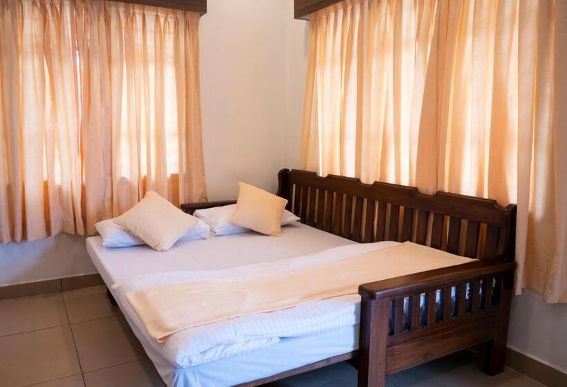 スイート, Sharda Residency