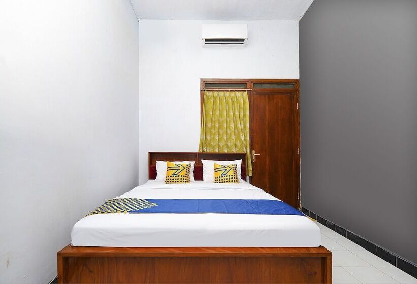 デラックスルーム, Spot On 2240 Simpang Tujuh Residence