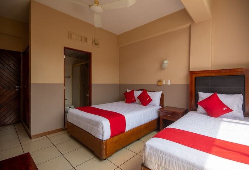 Номер Стандарт Трехместный, OYO Hotel Totonacapan, Papantla