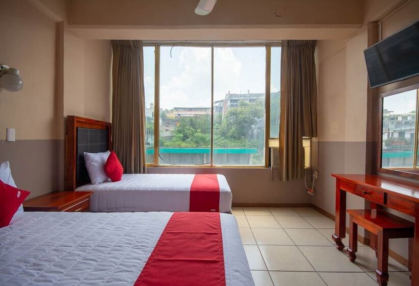 Номер Стандарт Трехместный, OYO Hotel Totonacapan, Papantla