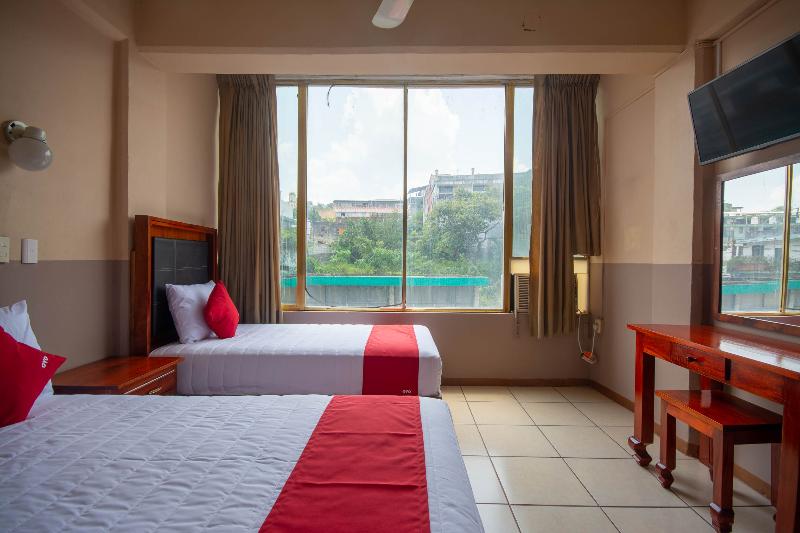Номер Стандарт Трехместный, OYO Hotel Totonacapan, Papantla