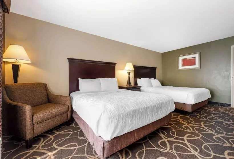 سوئیت برای معلولان, Best Western Plus Eau Claire Conference Center