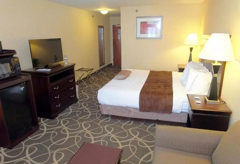 اتاق استاندارد با تخت بزرگ برای معلولان, Best Western Plus Eau Claire Conference Center