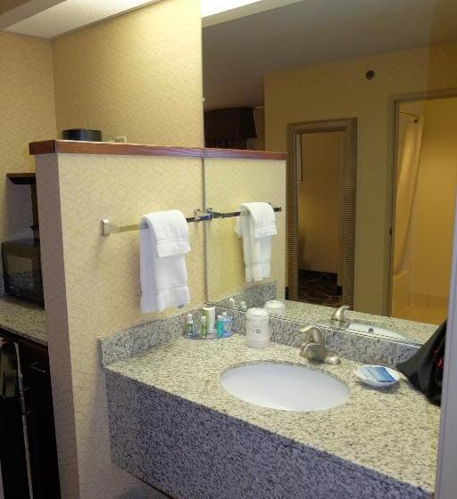 Люкс, Best Western Plus Eau Claire Conference Center