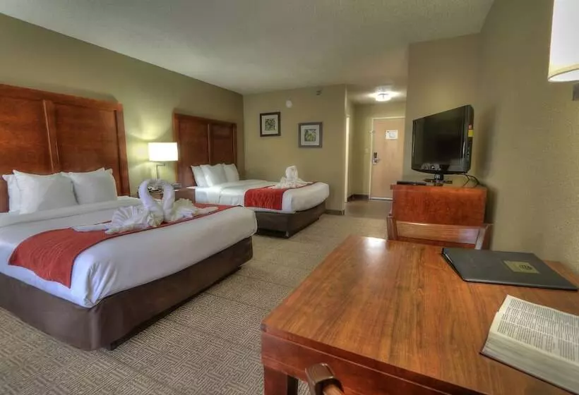 ２ダブルベッドのスタンダードルーム, Comfort Inn & Suites At Dollywood Lane