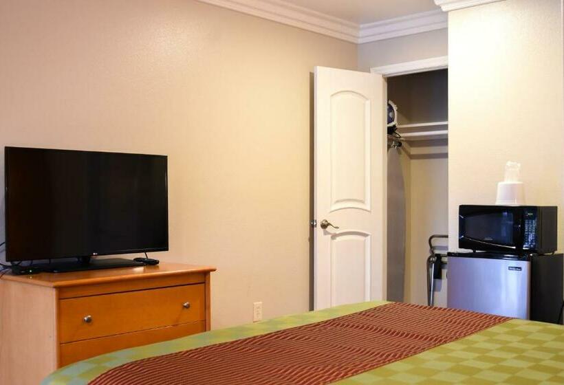 Номер Стандарт, Padre Oaks