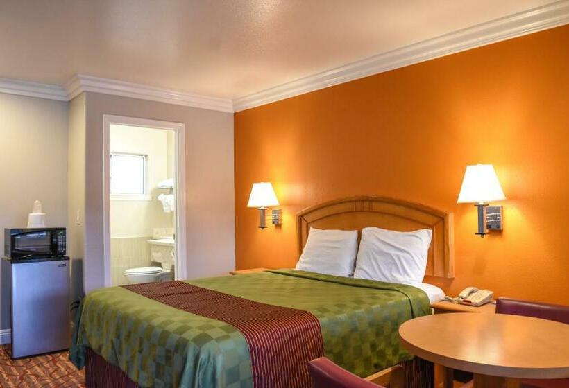 Номер Стандарт, Padre Oaks