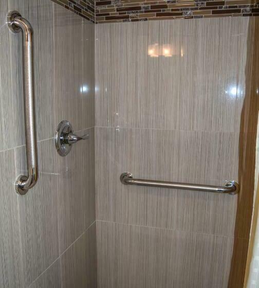 Номер Стандарт, Padre Oaks