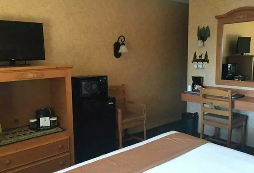اتاق لوکس, Pepper Tree Inn Tahoe City