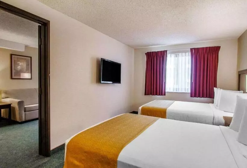 スイート（家族用）, Quality Inn & Suites