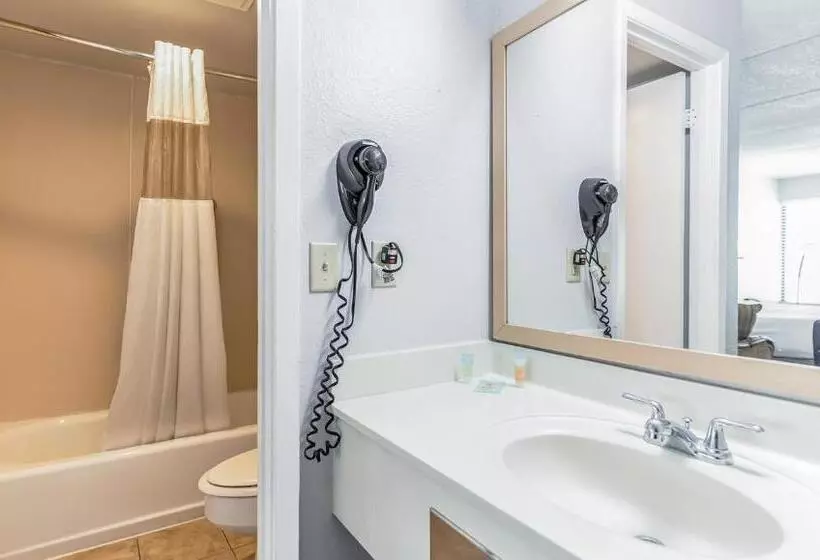 キングサイズベッドのスタンダードルーム, Home 1 Suites Extended Stay   Kissimmee