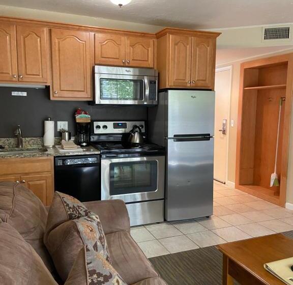 Апартаменты 1 Спальня, Park Regency Resort