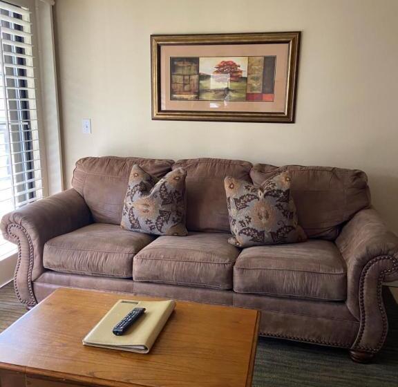 Апартаменты 2 Спальни, Park Regency Resort