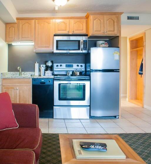 Апартаменты Deluxe 1 Спальня, Park Regency Resort