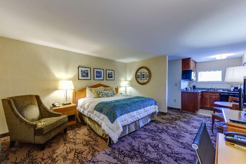 חדר סטנדרט עם מיטת קינג, Port Inn And Suites Portsmouth, Ascend Hotel Collection