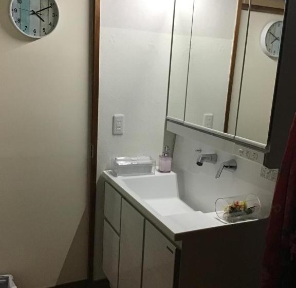 Номер Стандарт Совместная Ванная, Kami House