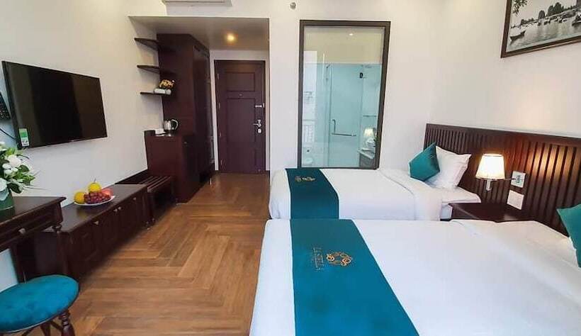 اتاق لوکس, La Stella