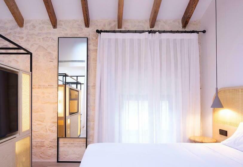 Suite with Terrace, Serawa Alicante