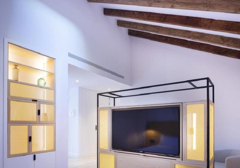 Suite with Terrace, Serawa Alicante