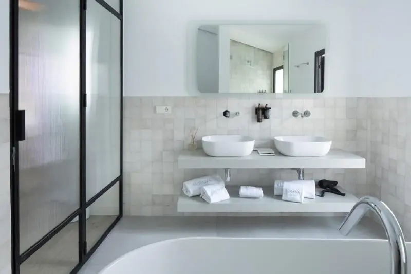 Suite with Terrace, Serawa Alicante