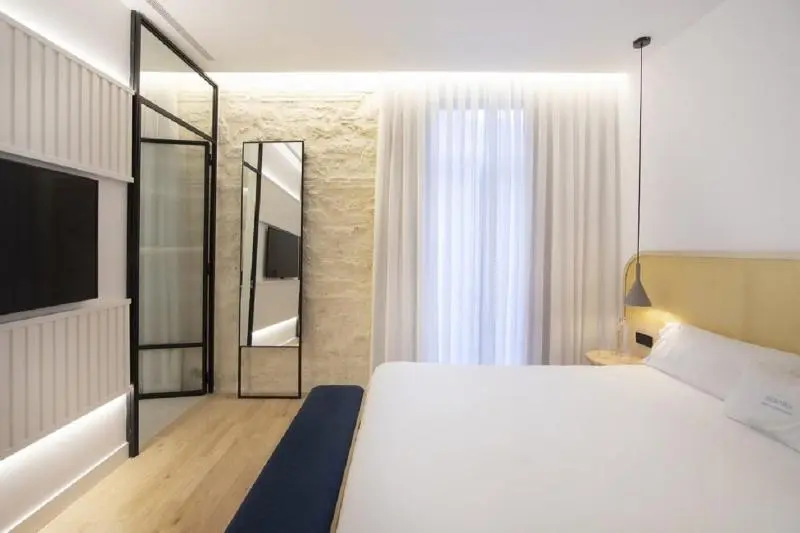 اتاق استاندارد, Serawa Alicante
