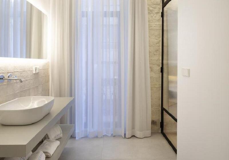 اتاق استاندارد, Serawa Alicante