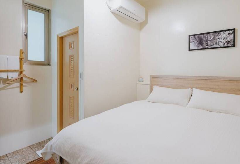 اتاق استاندارد, Mountain Traveler Inn