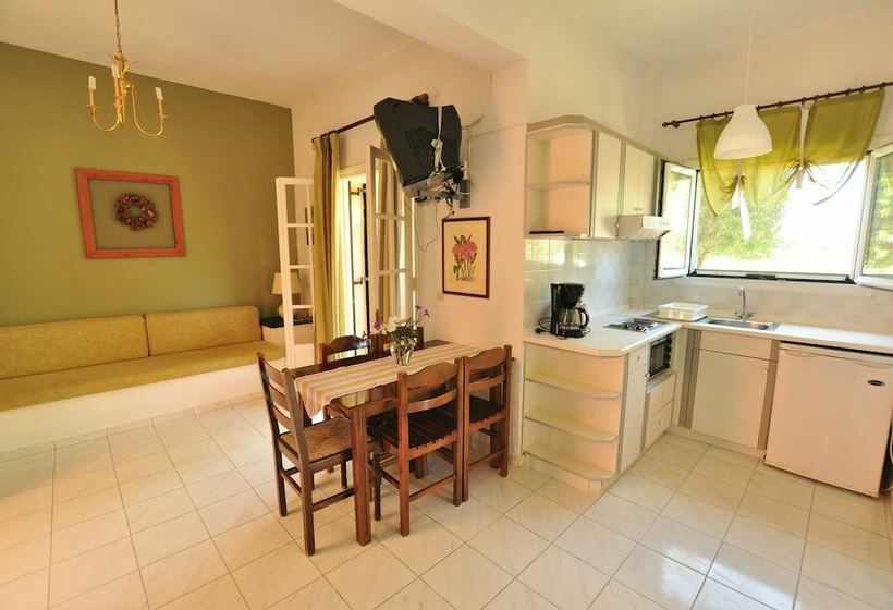 带2个卧室的公寓, Elena Apartments Corfu