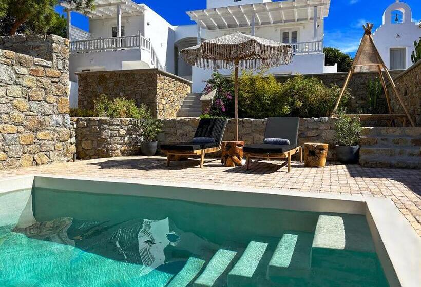 מיטת קינג בסוויטה, Sofos Suites Mykonos