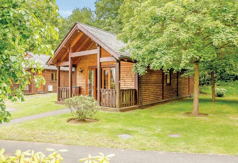 Классический Номер, Tilford Woods Lodge Retreat