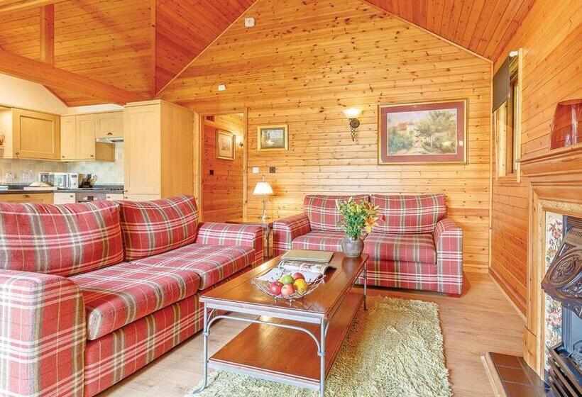 Классический Номер, Tilford Woods Lodge Retreat
