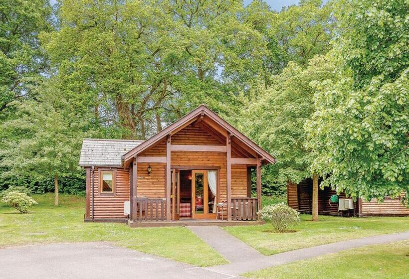 Классический Номер, Tilford Woods Lodge Retreat