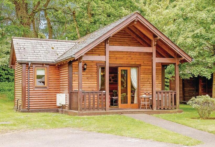 Классический Номер, Tilford Woods Lodge Retreat