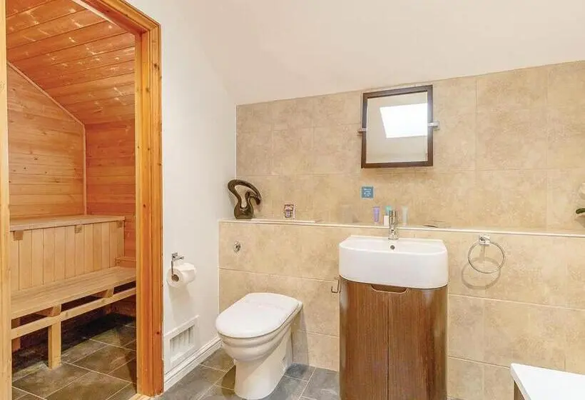 プレミアムルーム, Tilford Woods Lodge Retreat