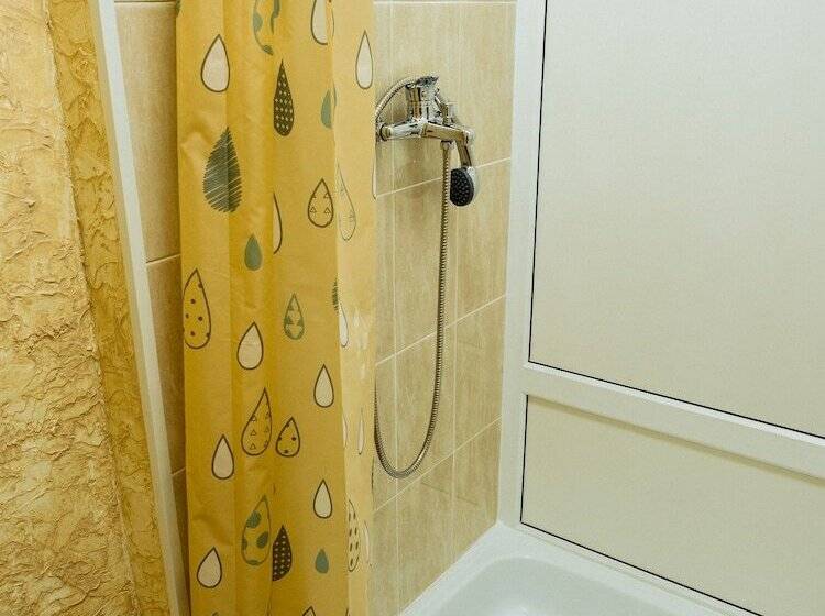 スタンダードルーム, Kinolenta