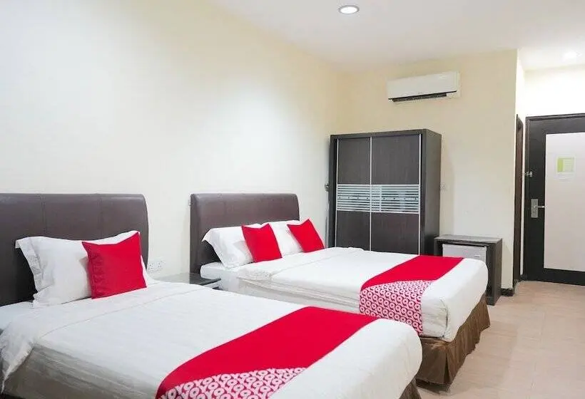 سوییت سوپریور, Utama Inn By Oyo Rooms