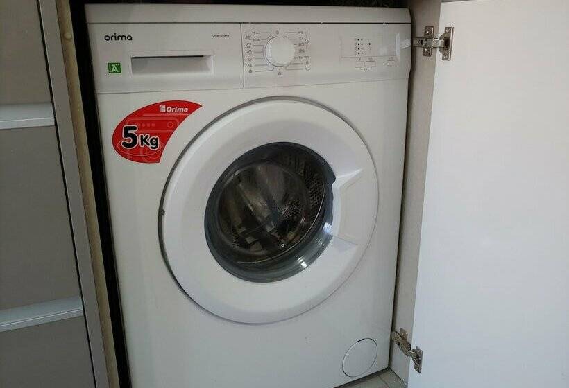 اتاق خانوادگی, Bossa Nova Guesthouse