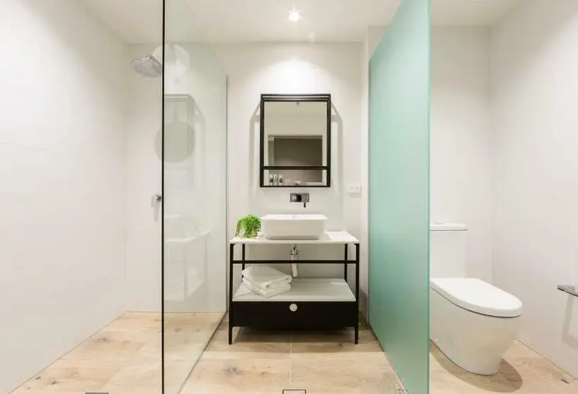 キングサイズベッドのスーペリアルーム, Mercure Canberra Belconnen