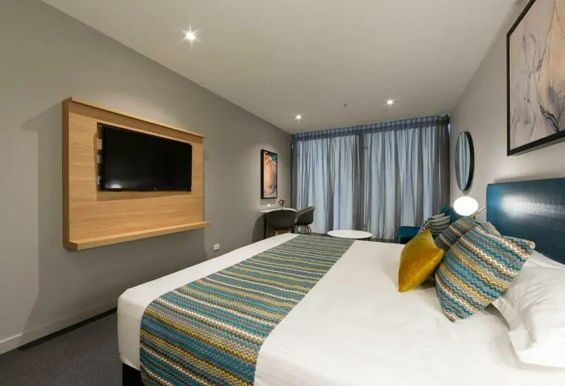 キングサイズベッドのスーペリアルーム, Mercure Canberra Belconnen