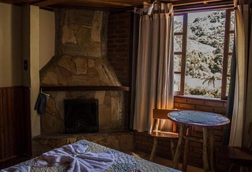 经济房, Pousada Da Carmem