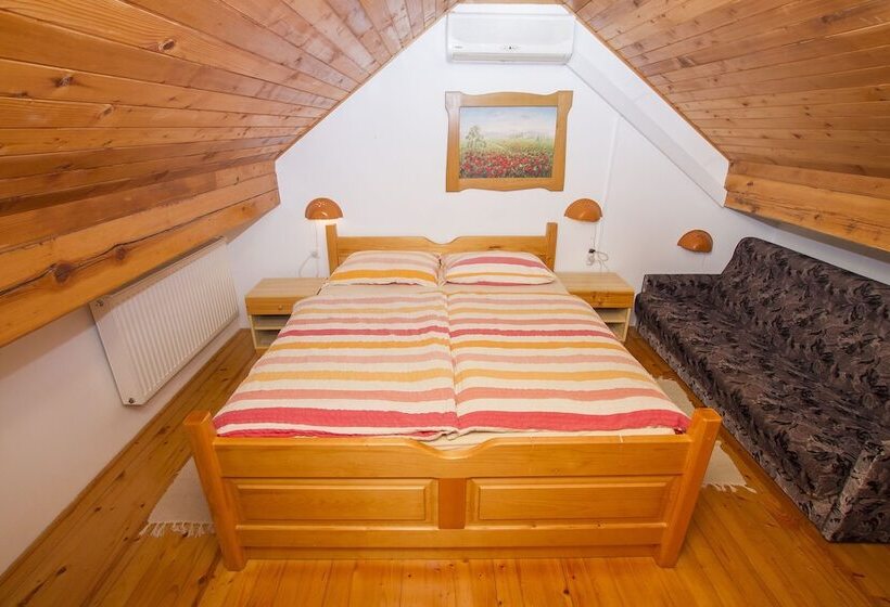 اتاق استاندارد, Tourist Farm Pri Martinovih