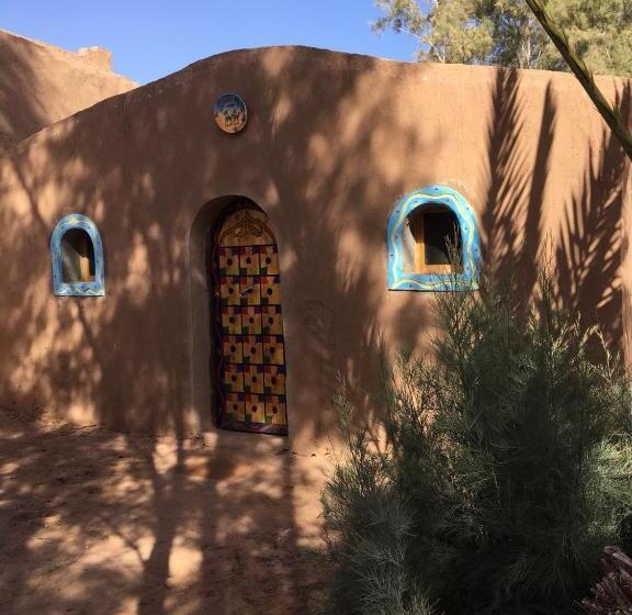 스탠다드 트리픔 룸 공동욕실, Auberge L'oasis Mhamid