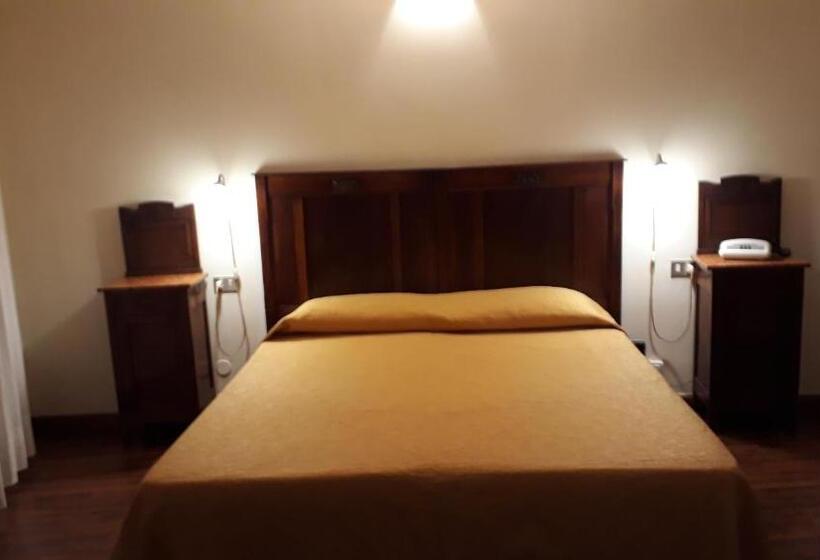 اتاق عادی, Due Mori